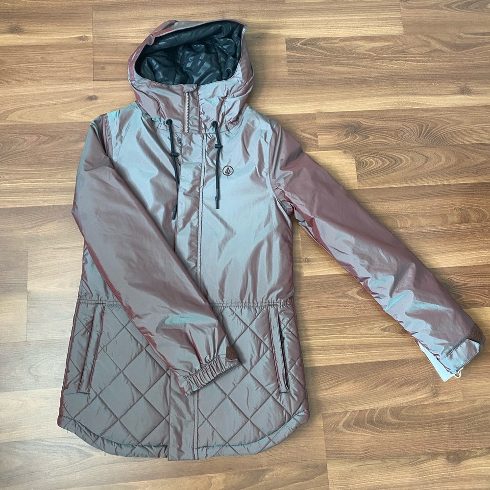 Volcom Snowboard Jacket - Picture 8 of 12